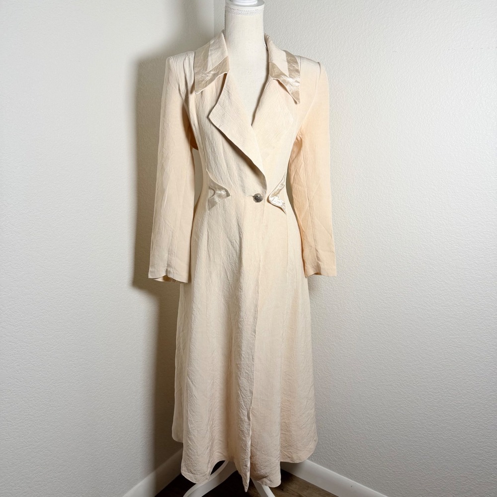 Design Todays Duster Coat Womens S Champagne Satin Trim Vintage 90s Made in USA